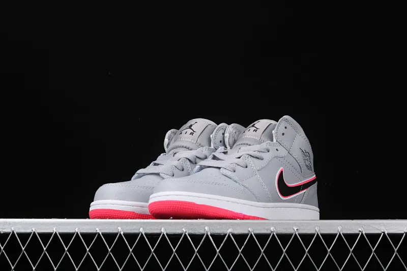 All categories Air Jordan Jordan series basketball shoes Air Jordan 1 Mid Air Jordan 1 mid AJ1 Joe 1 mid gray red 555112-060